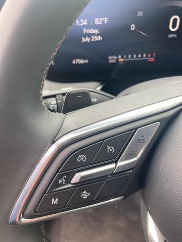 Photo of 2025 Brilliant Red Buick Envision