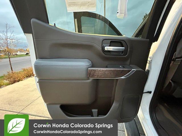 Photo of 2020 White Frost Tri-Coat GMC Sierra 1500
