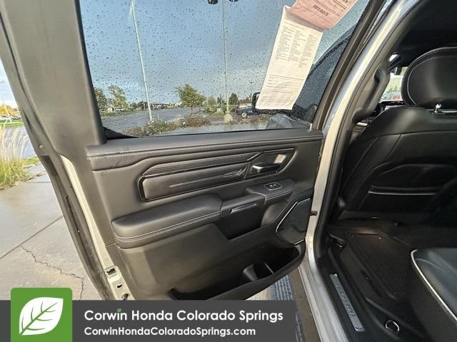 Photo of 2024 Billet Silver Metallic Clearcoat RAM 1500