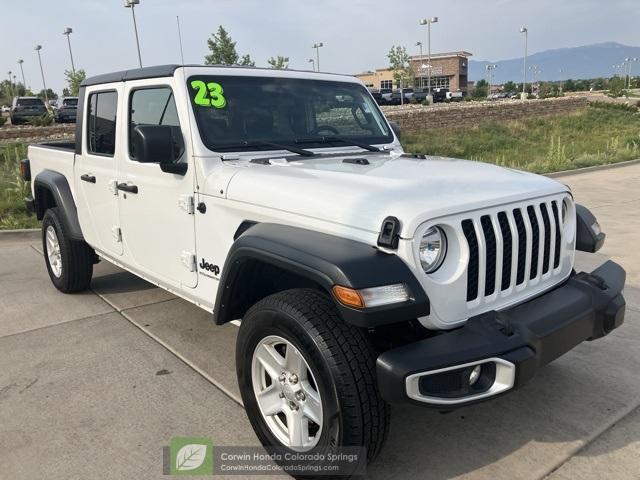 2023 Jeep Gladiator