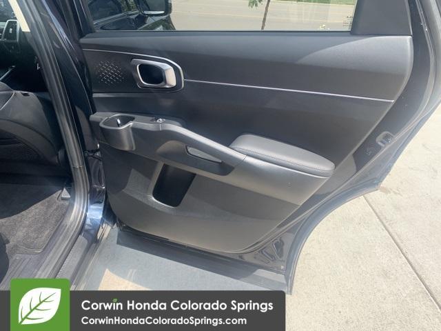 Photo of 2023 Gravity Blue Kia Sorento Hybrid