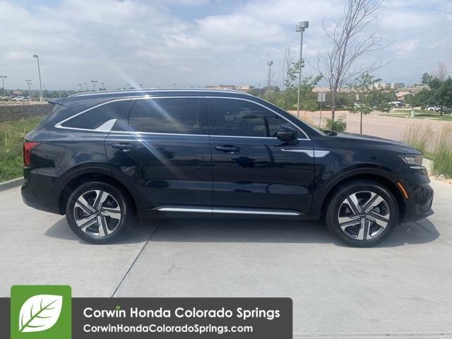 Photo of 2023 Gravity Blue Kia Sorento Hybrid