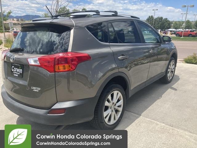 Photo of 2013 Pyrite Mica Toyota RAV4
