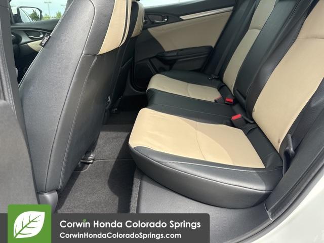 Photo of 2019 Platinum White Pearl Honda Civic
