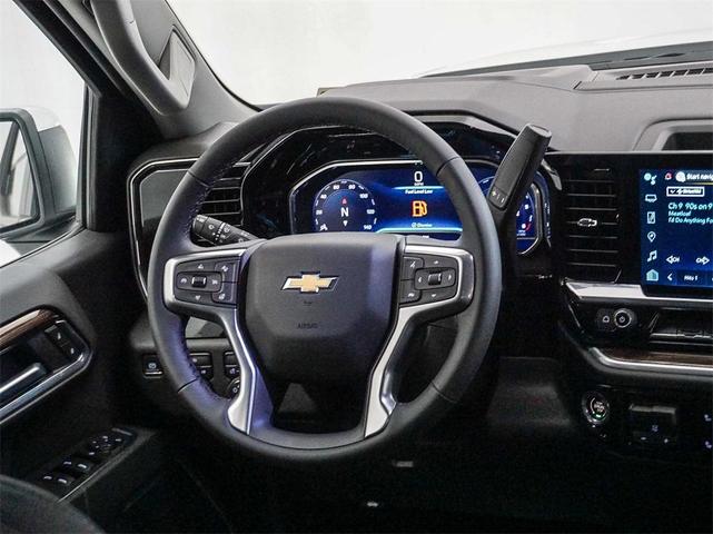 Photo of 2025 Summit White Chevrolet Silverado 1500