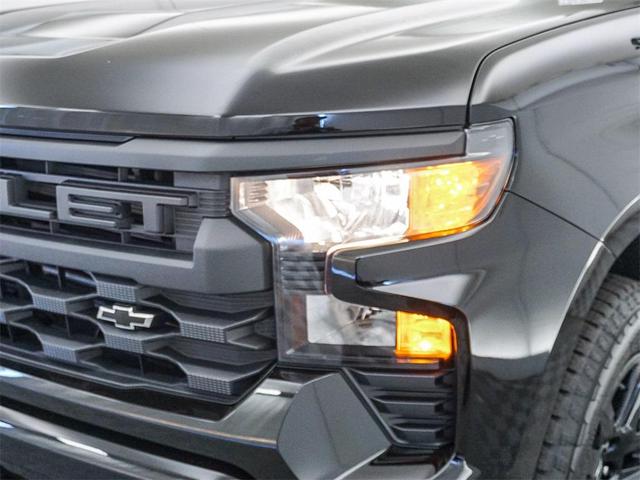 Photo of 2025 Black Chevrolet Silverado 1500