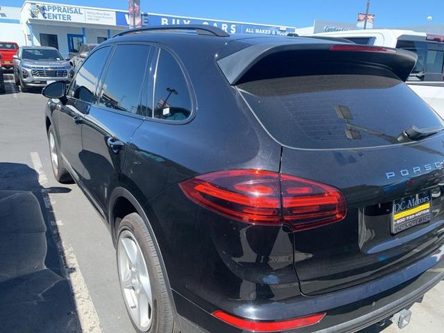 Photo of 2018 Black Porsche Cayenne