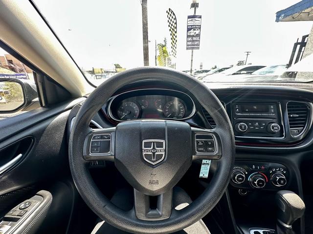 Photo of 2015 GREY Dodge Dart