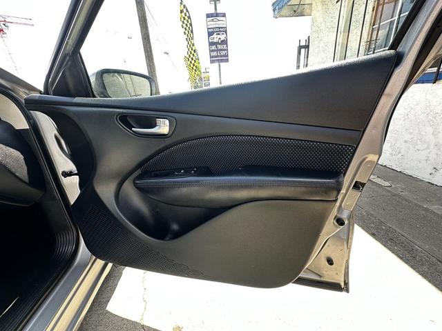 Photo of 2015 GREY Dodge Dart