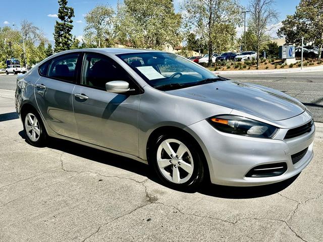 Photo of 2015 GREY Dodge Dart