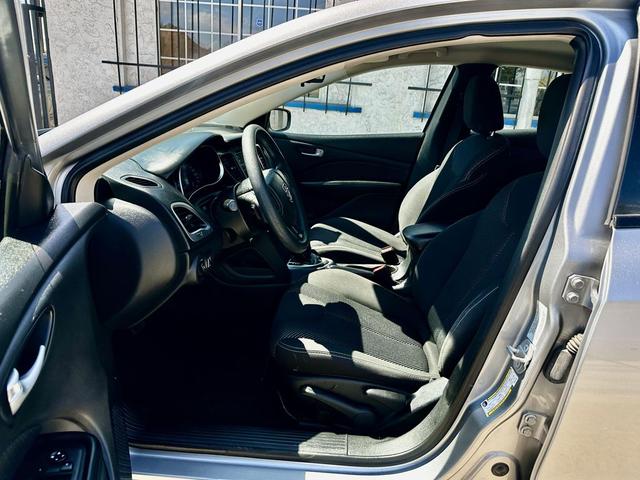 Photo of 2015 GREY Dodge Dart