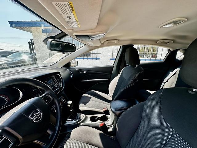 Photo of 2015 GREY Dodge Dart