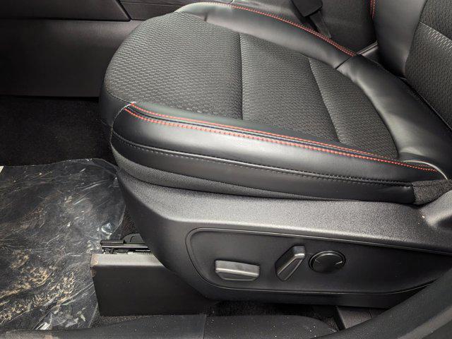 Photo of 2025 Carbonized Gray Metallic Ford Escape