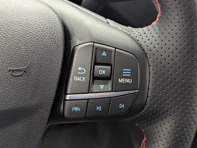Photo of 2025 Carbonized Gray Metallic Ford Escape
