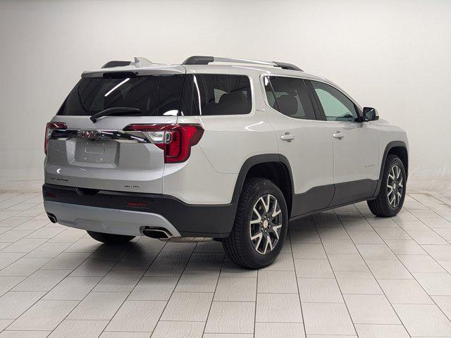 Photo of 2020 Quicksilver Metallic GMC Acadia