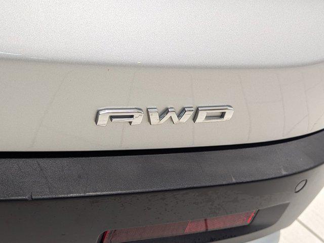 Photo of 2020 Quicksilver Metallic GMC Acadia
