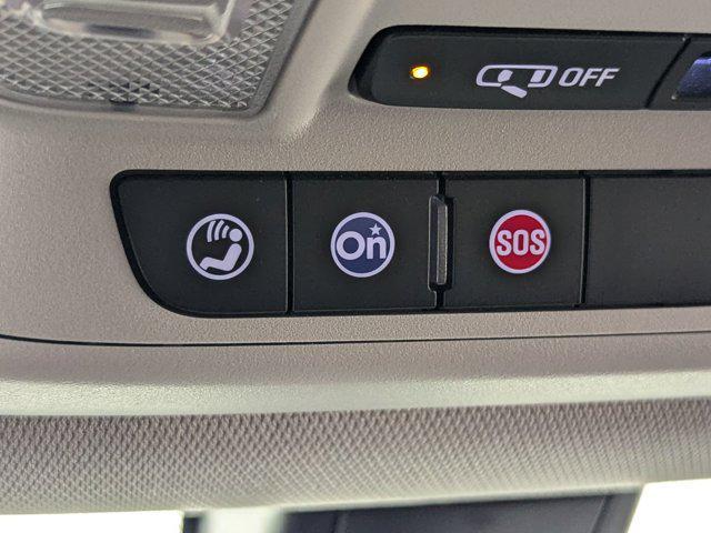 Photo of 2020 Quicksilver Metallic GMC Acadia