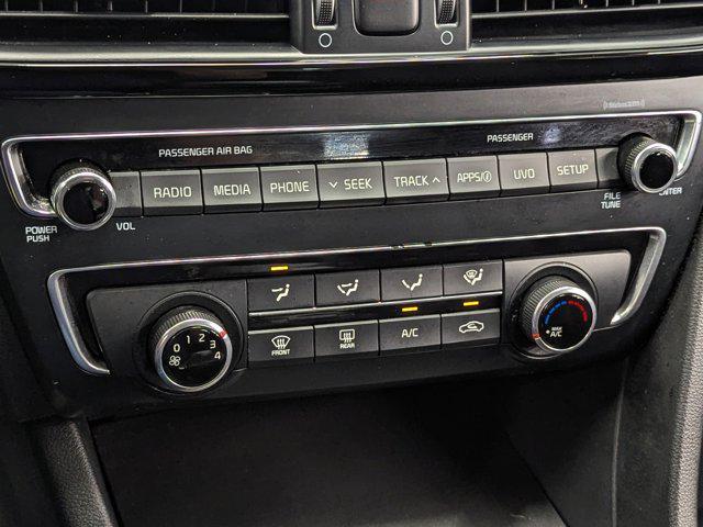 Photo of 2018 Ebony Black Kia Optima