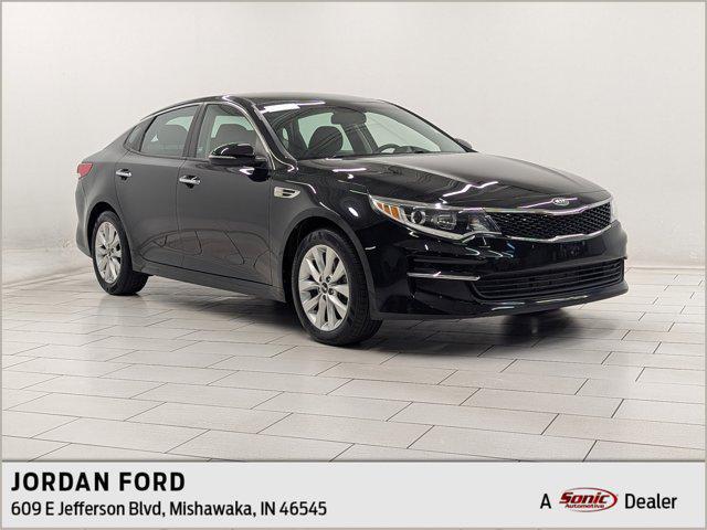 Photo of 2018 Ebony Black Kia Optima