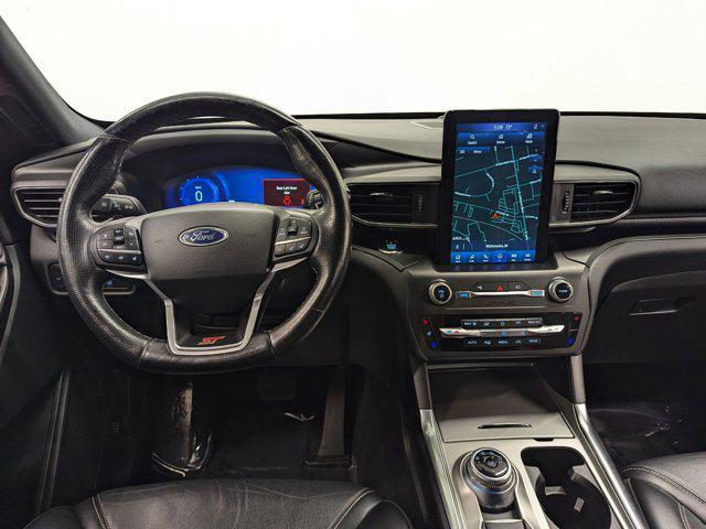 Photo of 2020 Iconic Silver Metallic Ford Explorer