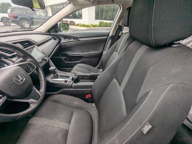 Photo of 2018 Lunar Silver Metallic Honda Civic