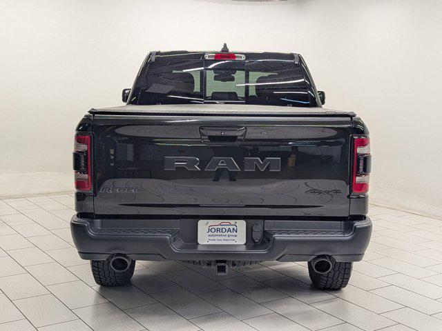 Photo of 2019 Diamond Black Crystal Pearlcoat RAM 1500