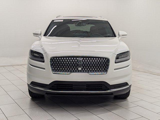 Photo of 2023 White Lincoln Nautilus