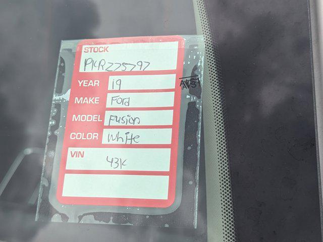 Photo of 2019 White Ford Fusion Energi