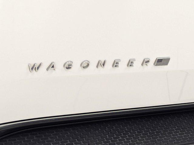Photo of 2022 Bright White Clearcoat Jeep Wagoneer