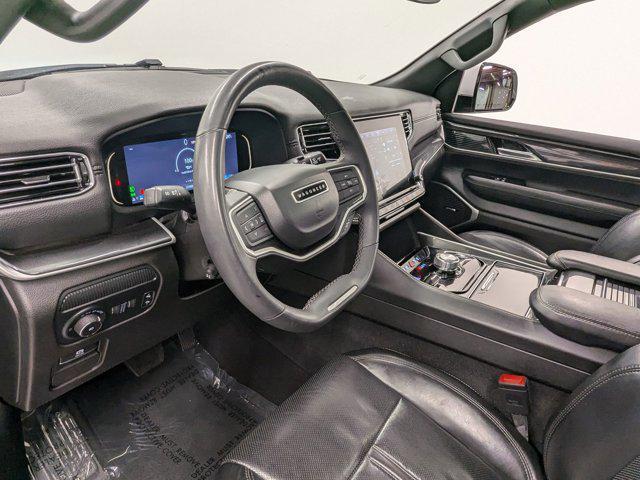 Photo of 2022 Bright White Clearcoat Jeep Wagoneer