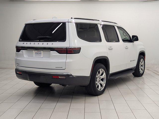 Photo of 2022 Bright White Clearcoat Jeep Wagoneer