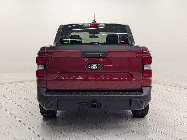 Photo of 2025 Ruby Red Metallic Tinted Clearcoat Ford Maverick