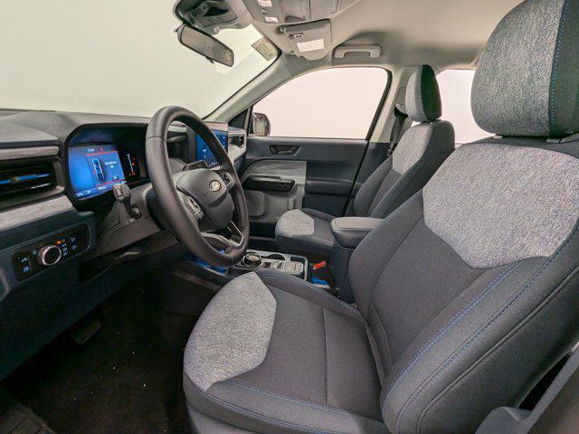 Photo of 2025 Shadow Black Ford Maverick
