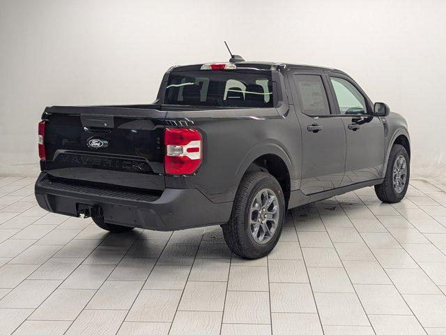 Photo of 2025 Shadow Black Ford Maverick