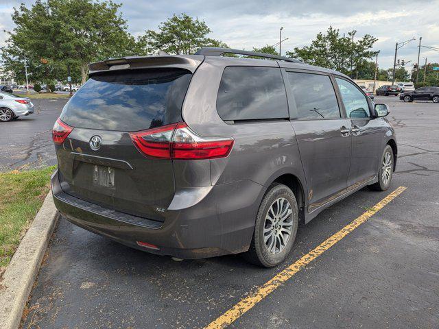 Photo of 2020 Predawn Gray Mica Toyota Sienna