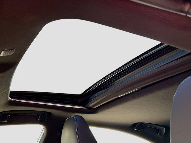 Photo of 2023 Silver Lexus IS 350