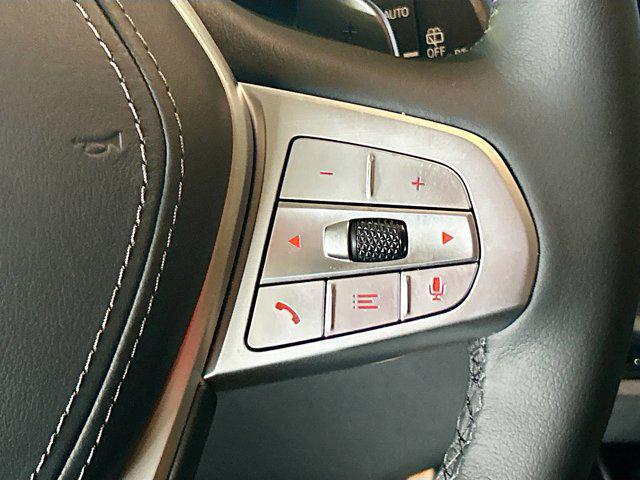 Photo of 2026 Tanzanite Blue II Metallic BMW X7