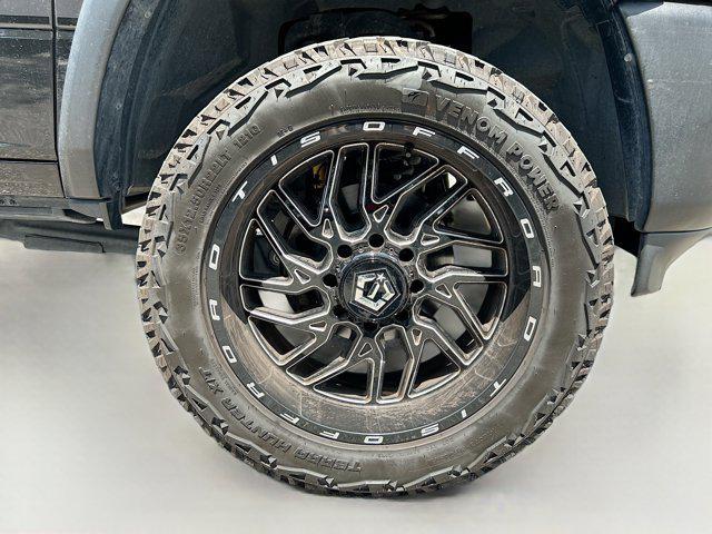 Photo of 2021 Granite Crystal Metallic Clearcoat RAM 2500