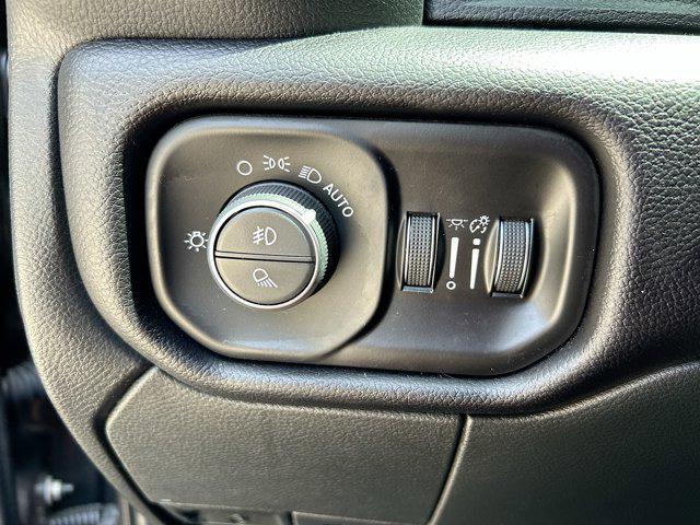 Photo of 2021 Granite Crystal Metallic Clearcoat RAM 2500