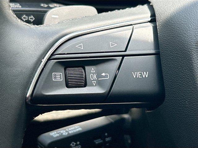 Photo of 2024 Mythos Black Metallic Audi Q7