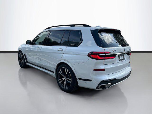 Photo of 2025 Mineral White Metallic BMW X7