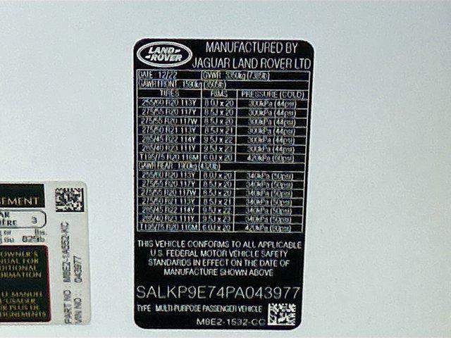 Photo of 2023 Fuji White Land Rover Range Rover