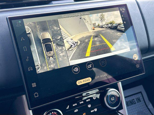 Photo of 2023 Fuji White Land Rover Range Rover