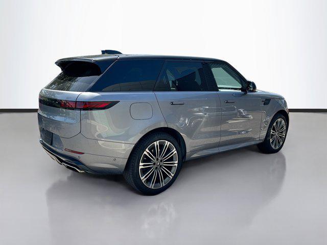 Photo of 2024 Eiger Gray Metallic Land Rover Range Rover Sport