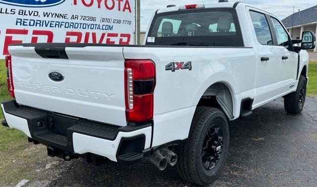 Photo of 2025 Oxford White Ford F-250