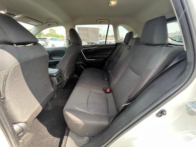 Photo of 2022 White Toyota RAV4