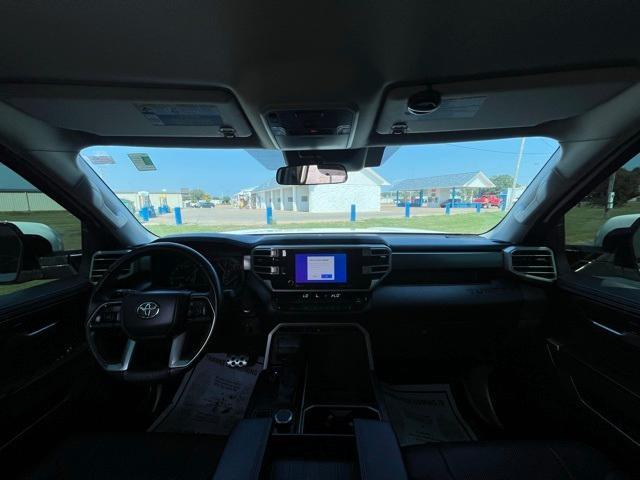 Photo of 2022 Silver Toyota Tundra