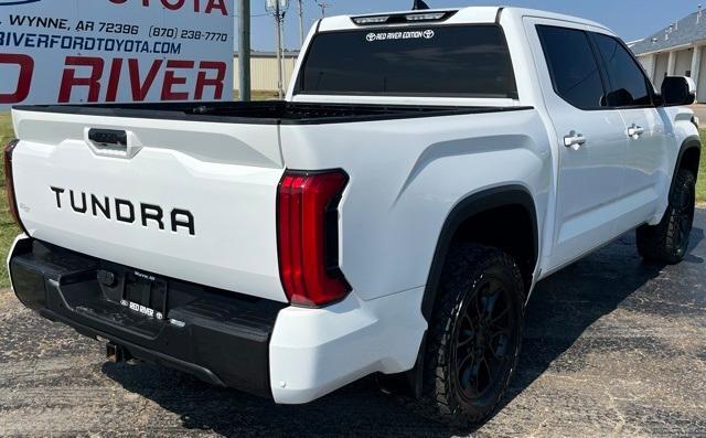 Photo of 2022 Silver Toyota Tundra