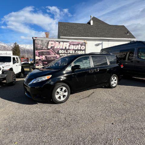 2012 Toyota Sienna