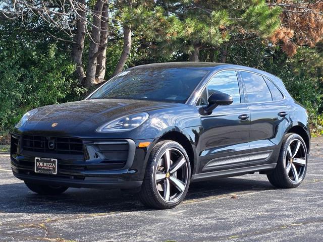 Photo of 2025 Black Porsche Macan